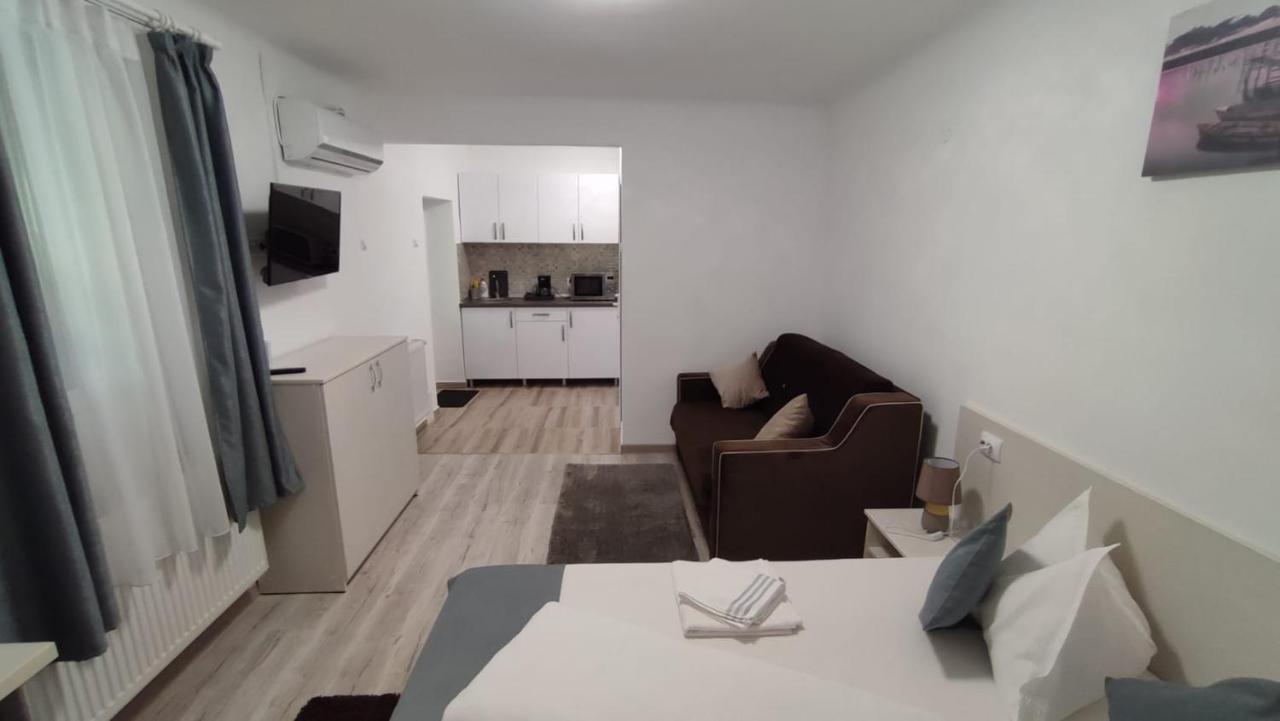 Casa Laur Hotel Băile Felix Eksteriør billede